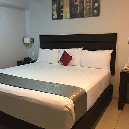 Real Avenida Hotel Tuxtla Gutiérrez エクステリア 写真