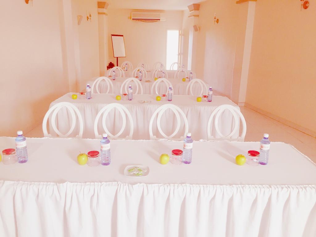 Real Avenida Hotel Tuxtla Gutiérrez エクステリア 写真