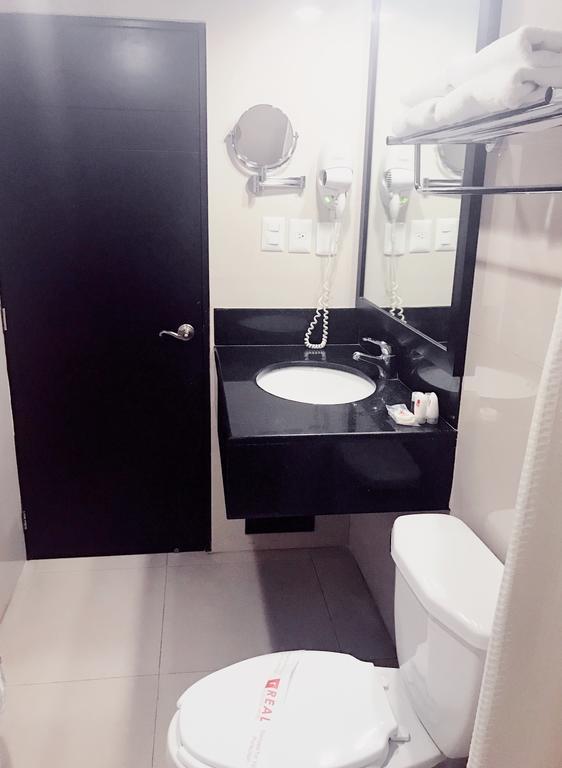 Real Avenida Hotel Tuxtla Gutiérrez エクステリア 写真