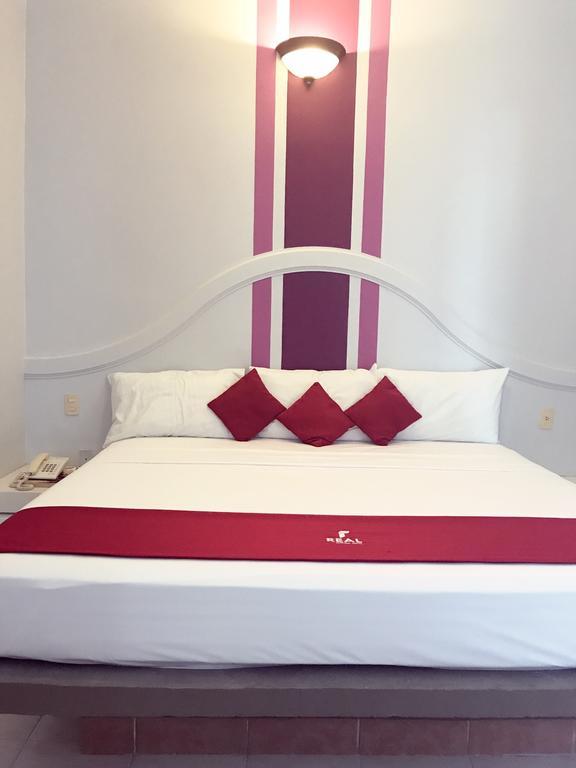 Real Avenida Hotel Tuxtla Gutiérrez エクステリア 写真